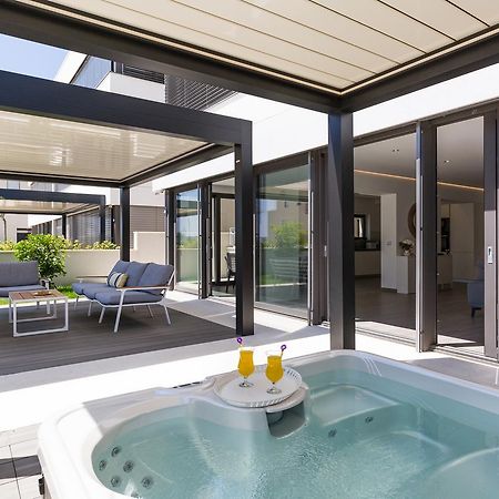 Shell Luxury Residences With Pool And Whirlpool ザダル エクステリア 写真