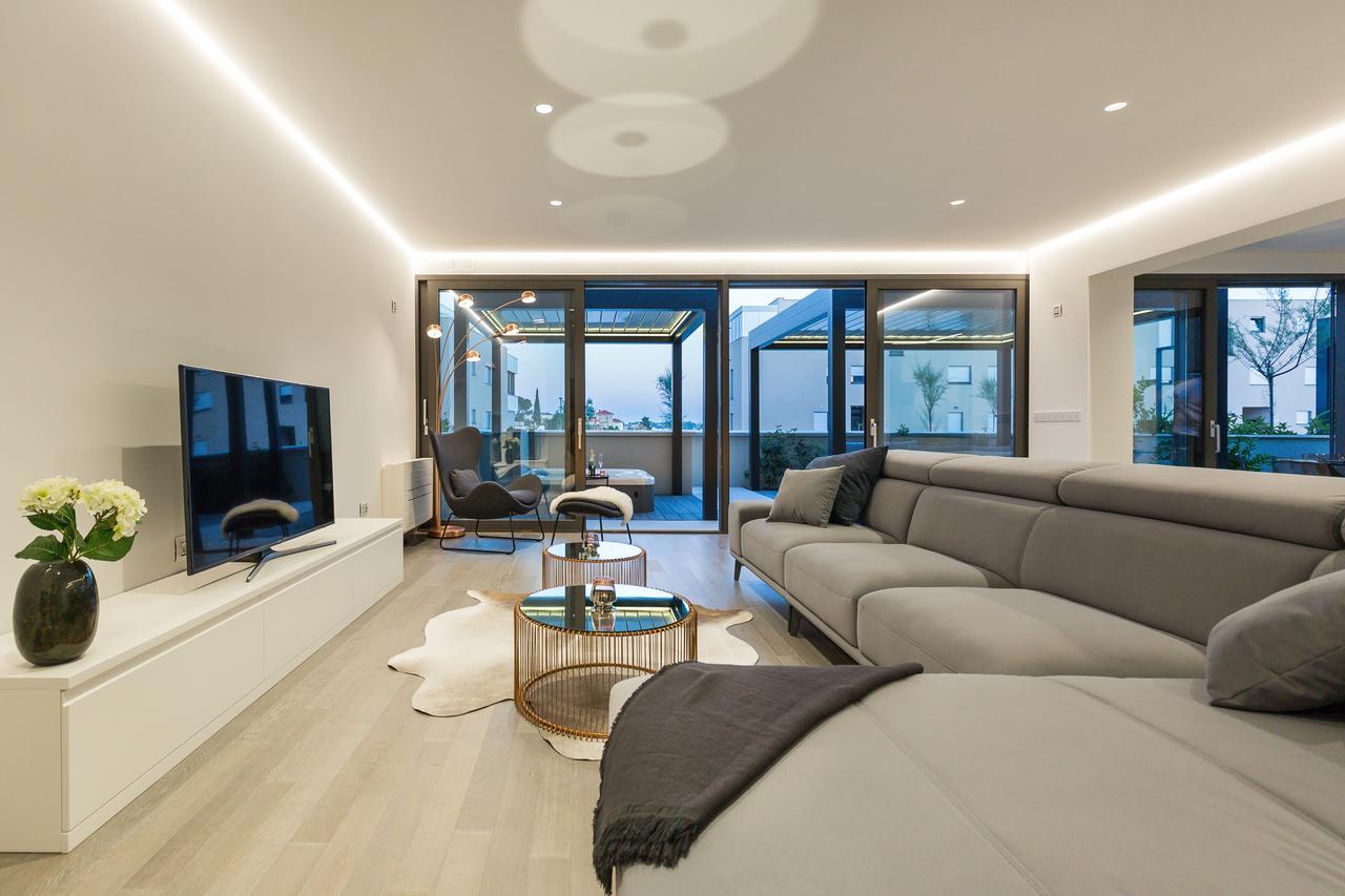 Shell Luxury Residences With Pool And Whirlpool ザダル エクステリア 写真