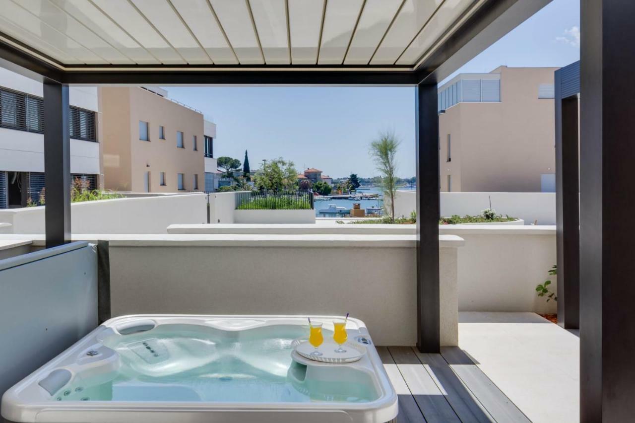 Shell Luxury Residences With Pool And Whirlpool ザダル エクステリア 写真