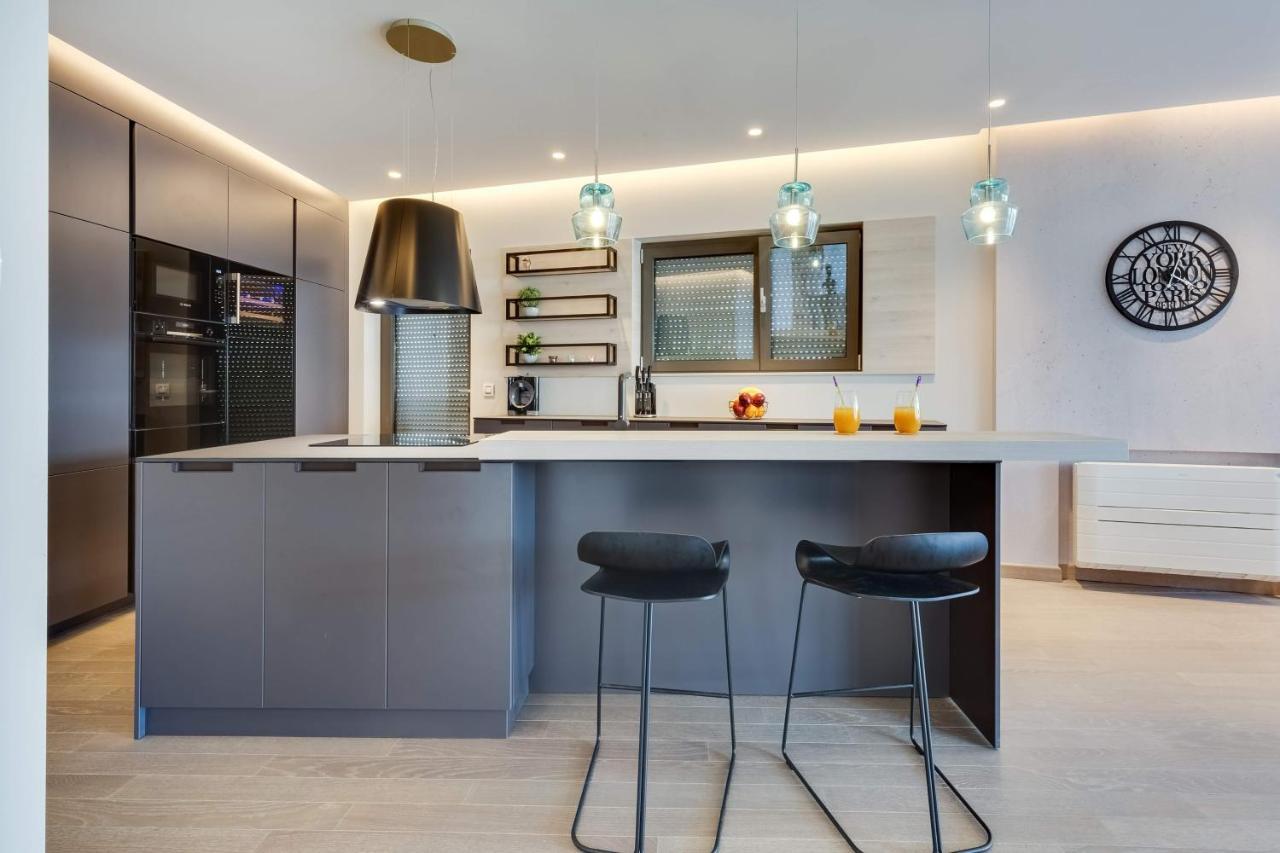 Shell Luxury Residences With Pool And Whirlpool ザダル エクステリア 写真
