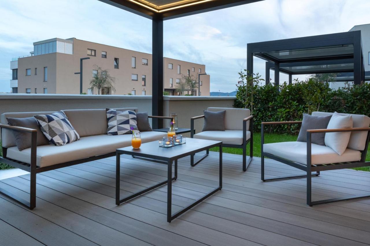 Shell Luxury Residences With Pool And Whirlpool ザダル エクステリア 写真