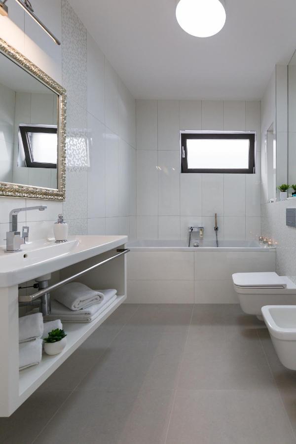 Shell Luxury Residences With Pool And Whirlpool ザダル エクステリア 写真